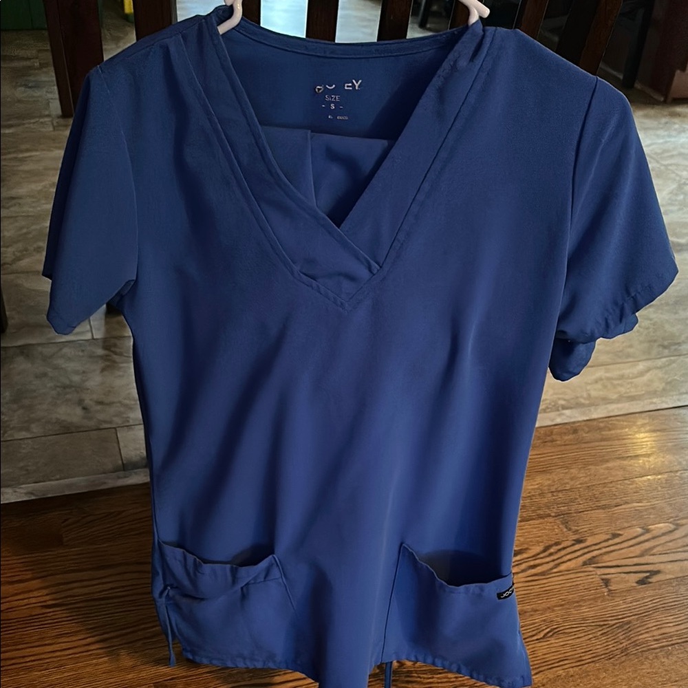 Women’s Blue Jockey medical scrub set . Worn gently, great condition!